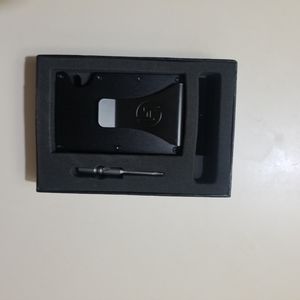 Black slim wallet